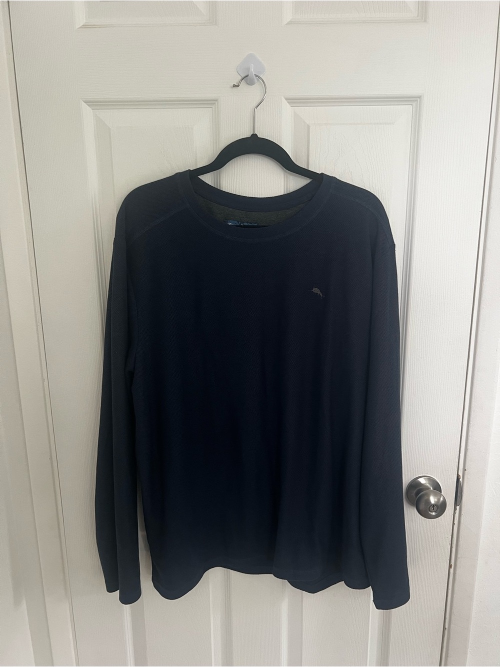 Tommy Bahama Navy Crewneck Long-Sleeve Shirt